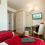 Hotel Simon Pomezia