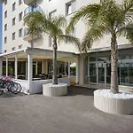 Simon Hotel 4*