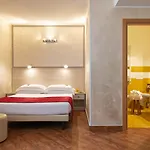 Hotel Simon 4*