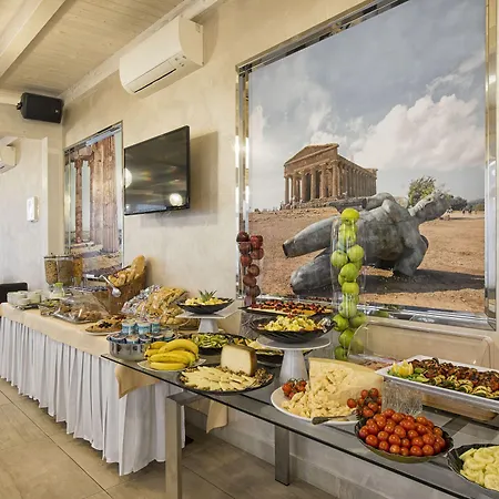 Hotel Simon