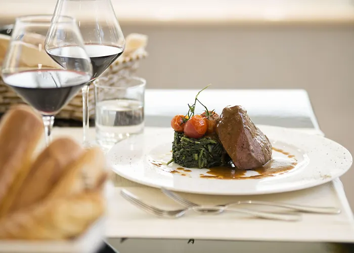 Ξενοδοχείο Simon